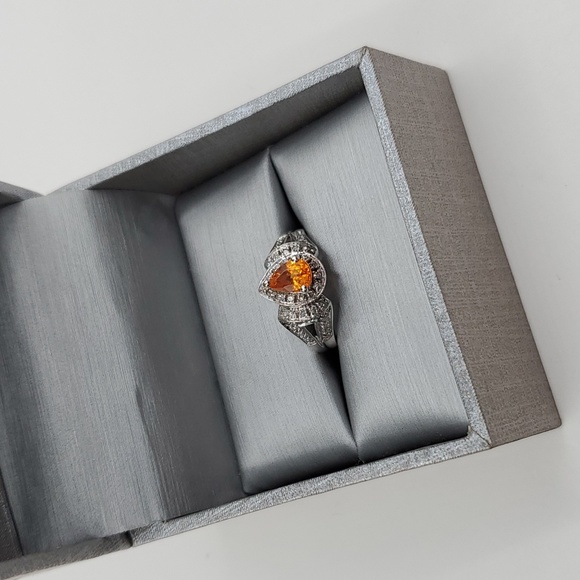 14k Solid White Gold Pear Shaped Orange Spessartite Garnet & Diamond Halo Ring - Picture 9 of 9